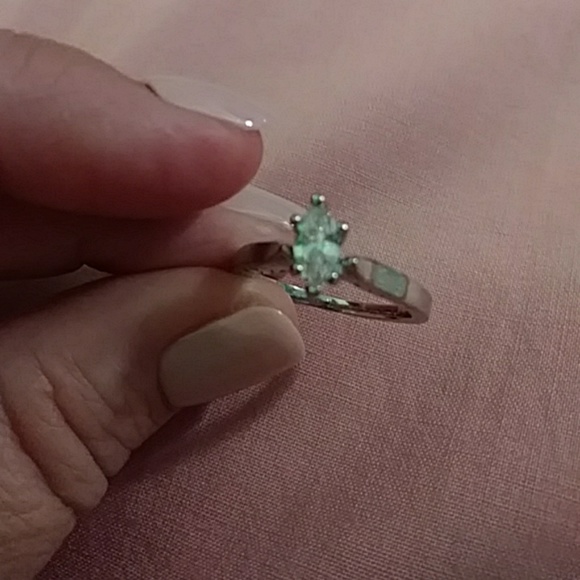 Jewelry - sapphire whit engagement ring